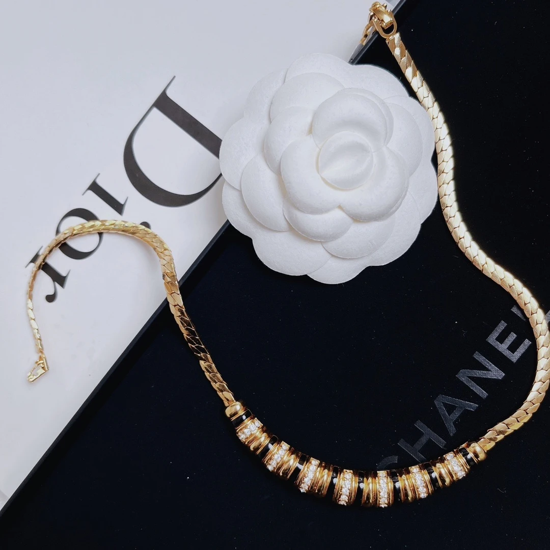 95新 DIOR/迪奥 柚礼中古/迪奥黑金微笑项链lz409290