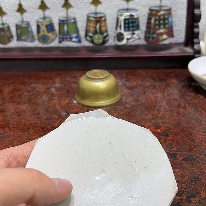 追***我瓷片精美的陶瓷摆件……