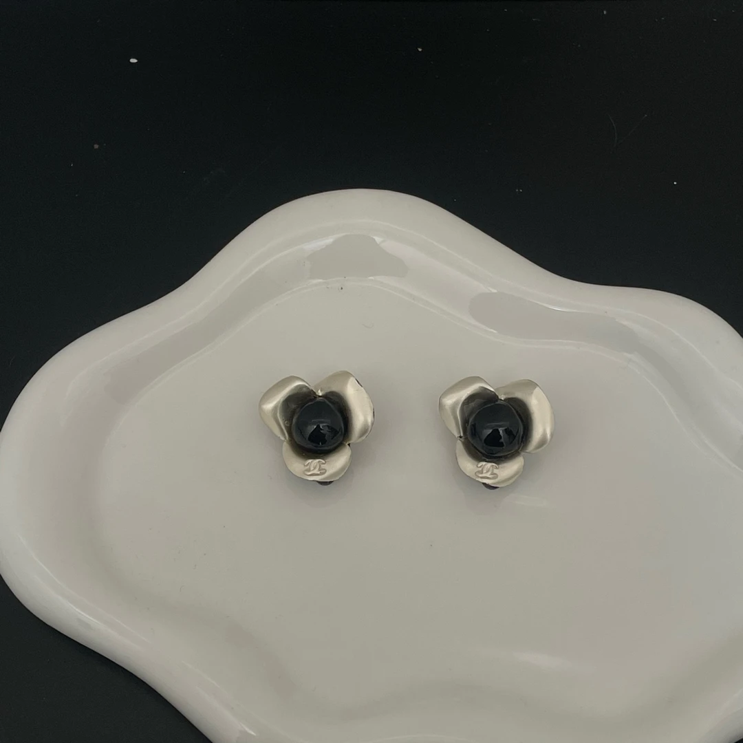 95新 Chanel/香奈儿    香奈儿Chanel珍珠耳钉