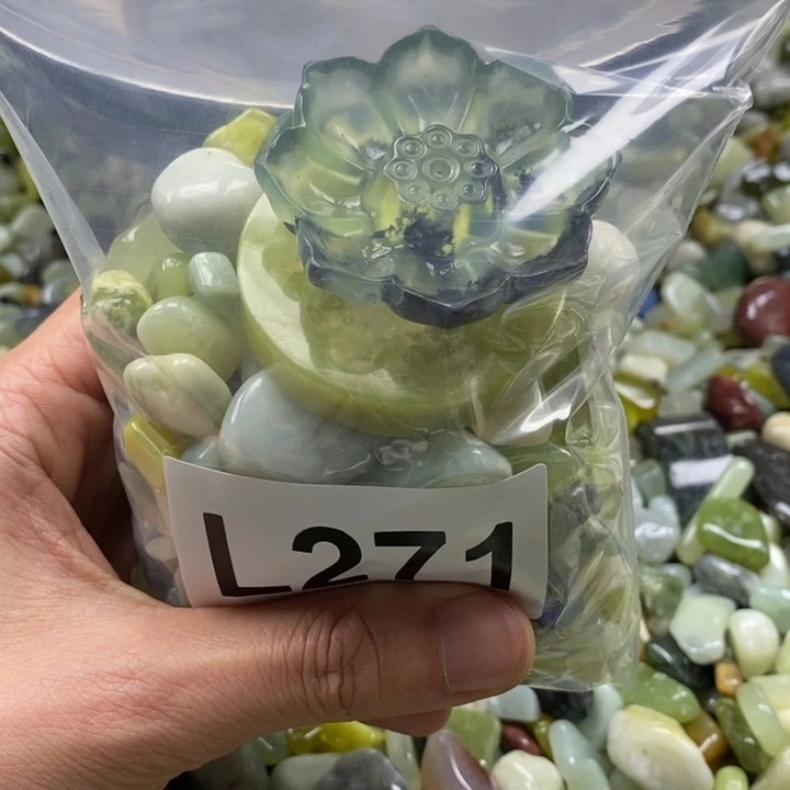 蛇纹石玉鱼缸石未镶嵌