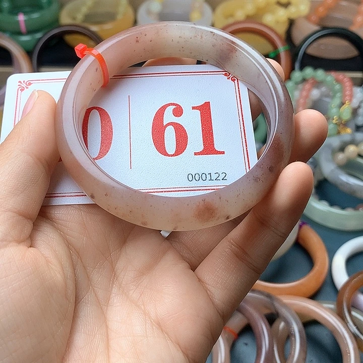 石英质玉（黄龙玉）未镶嵌手镯