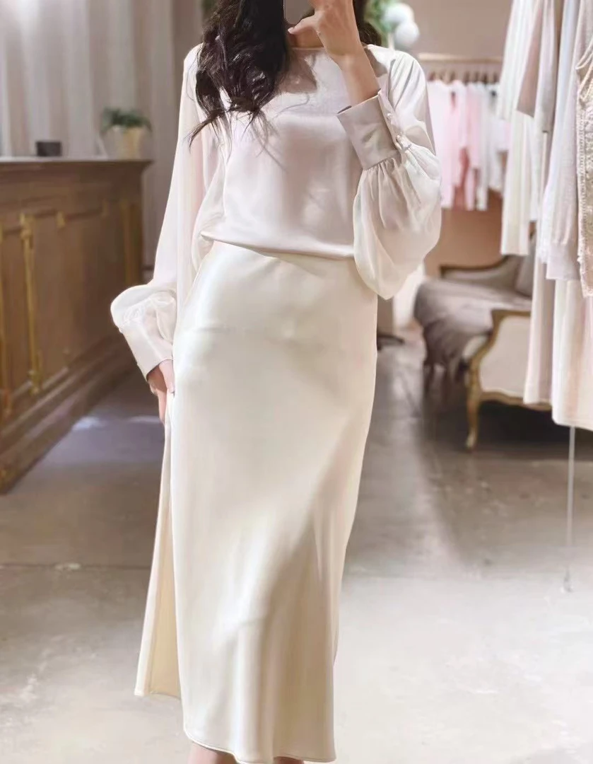 一字领女套衫杏色