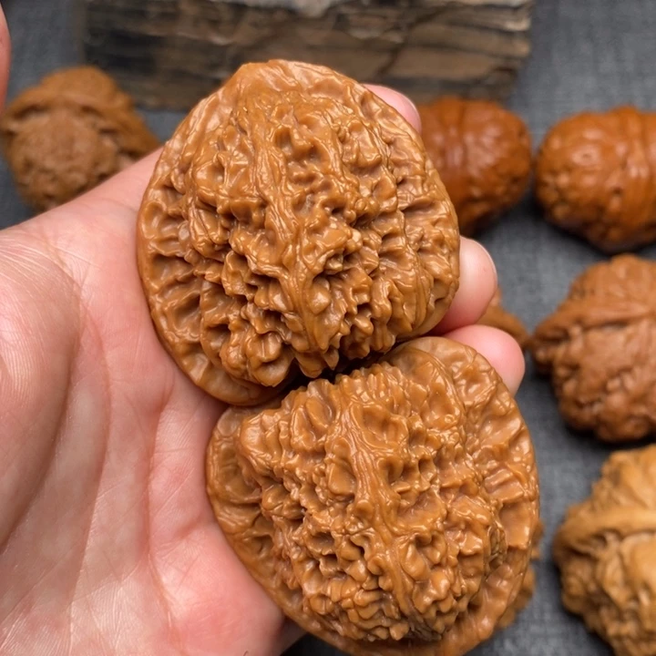 文玩核桃吊坠全品45南疆