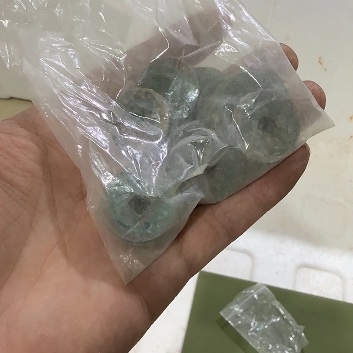 人***@扇子 把vvv不哈哈哥哥vv共和国