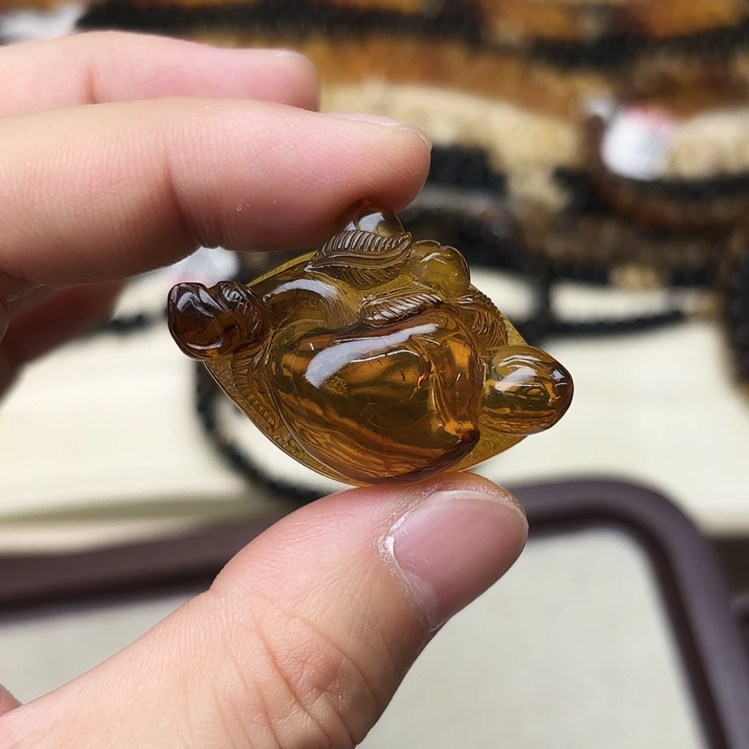 琥珀未镶嵌裸石大