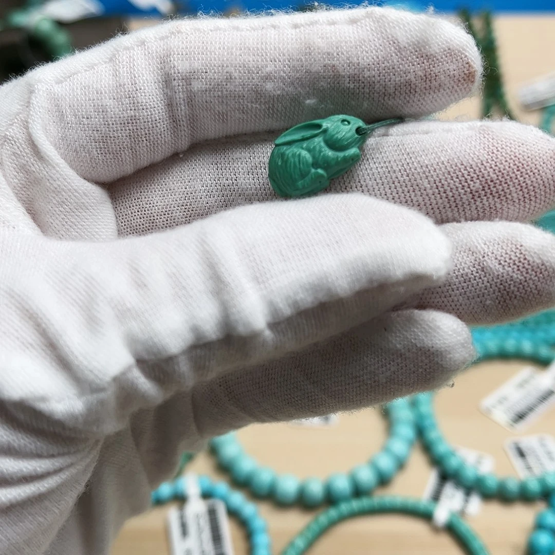 绿松石雕刻未镶嵌