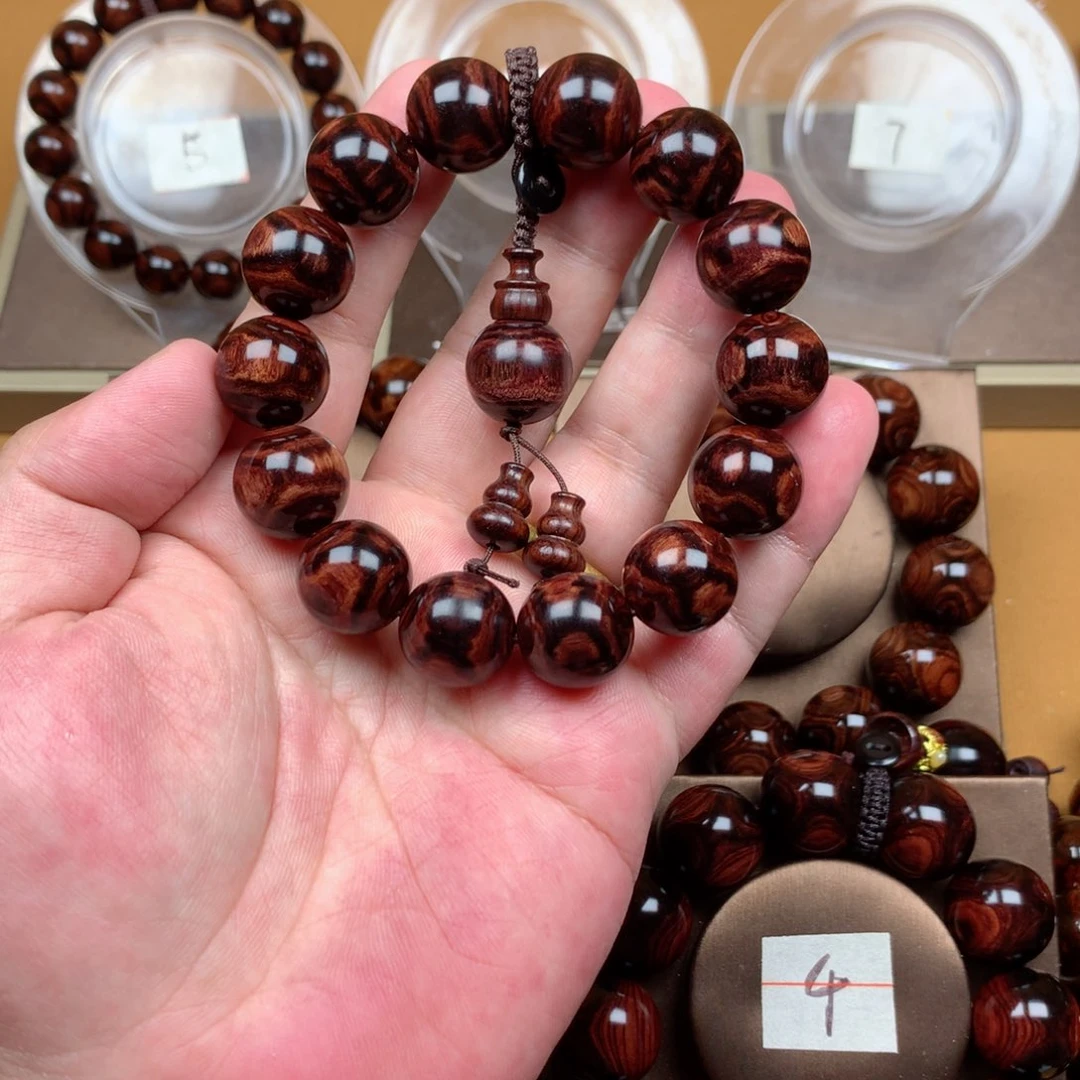 黄花梨/降香黄檀l****61.6对眼