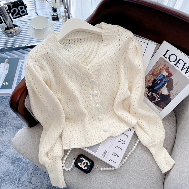 针织开衫毛衣外套女春秋2025年新款镂空洋气小衫打底小香风短上衣