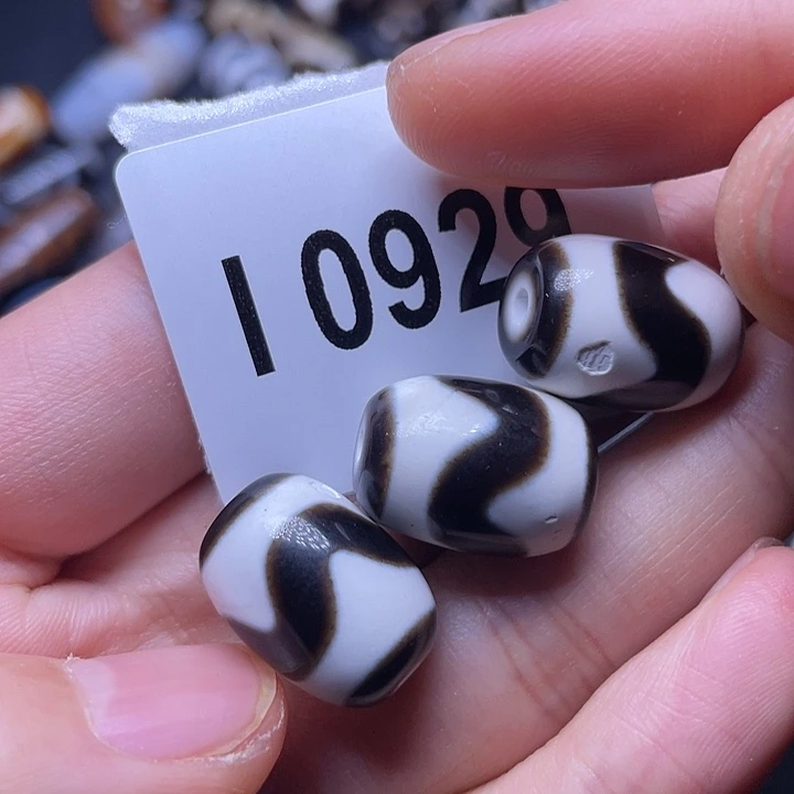 玛瑙/玉髓颈饰未镶嵌瑕疵