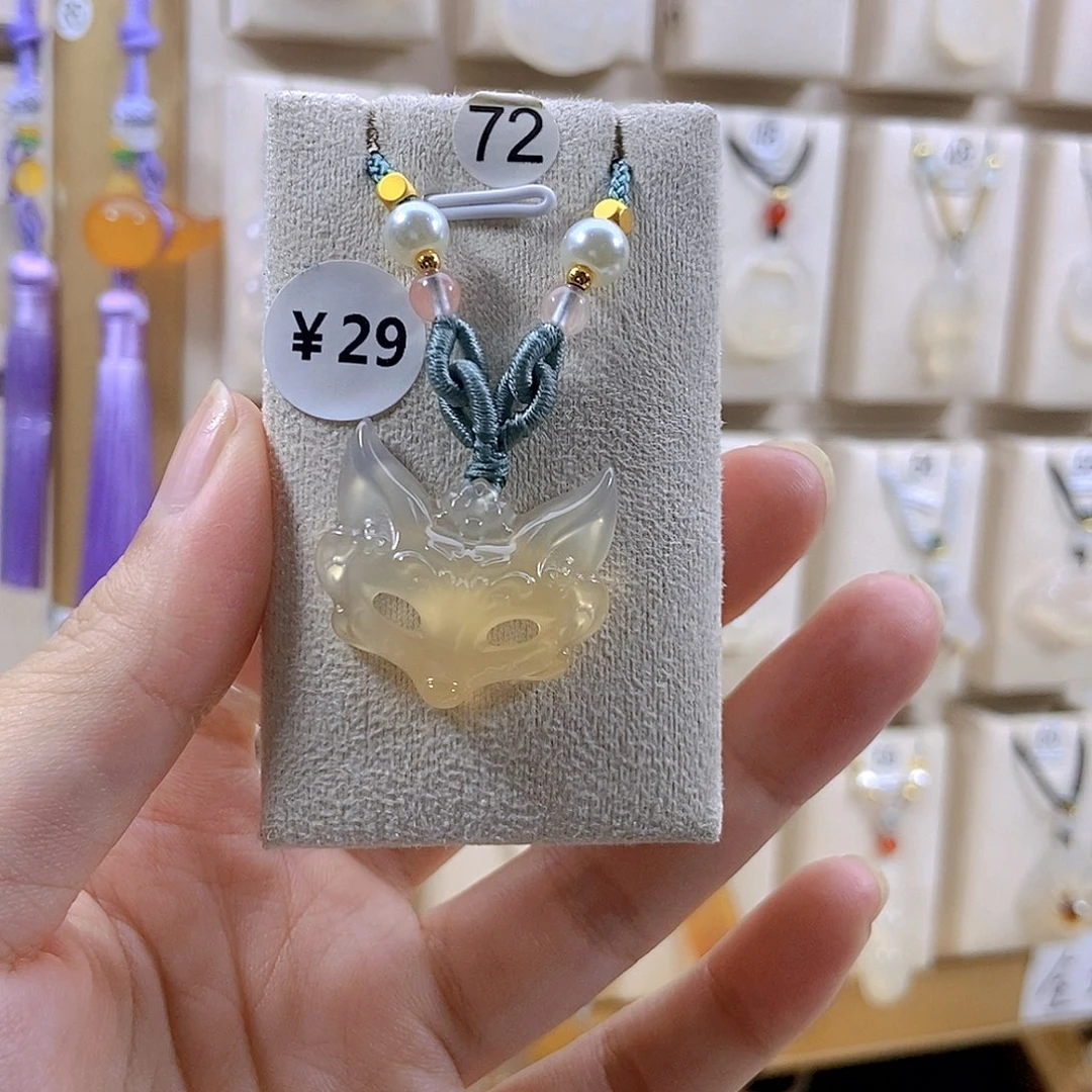 未镶嵌颈饰玛瑙/玉髓