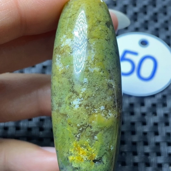 未镶嵌颈饰玛瑙/玉髓占**申