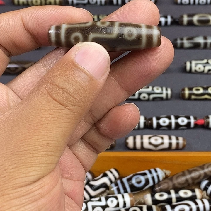 玛瑙/玉髓颈饰未镶嵌梆*