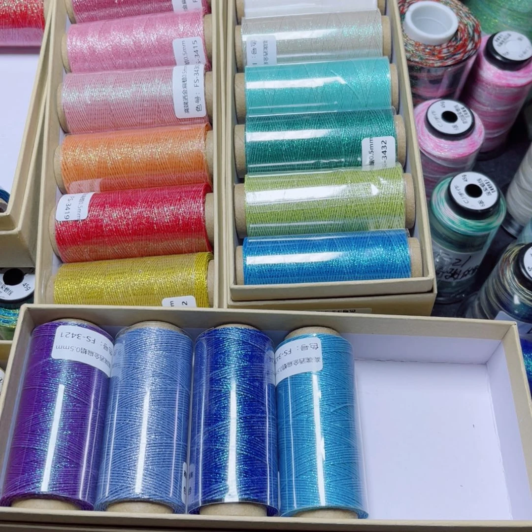 腈纶0.5洒金扁蜡16色套盒