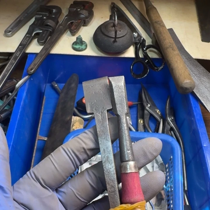 人***故厚款五金工具制造工艺