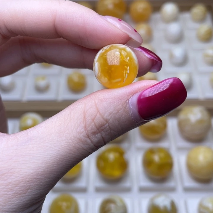 琥珀裸石未镶嵌金橘溶洞15.4