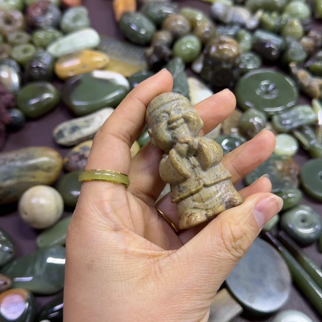 岫岩河磨玉（透闪石质玉）未镶嵌颈饰