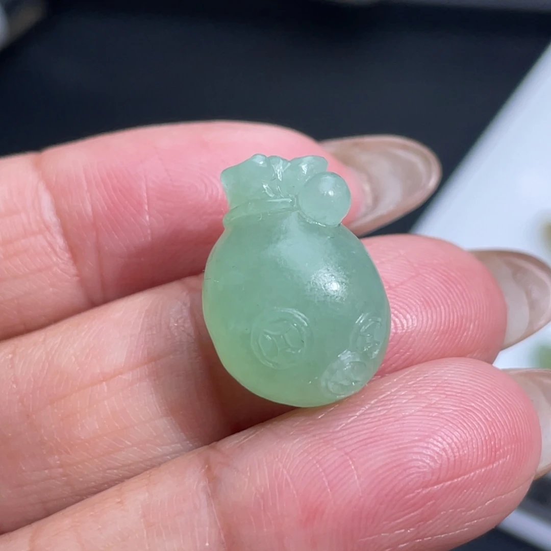 定制翡翠未镶嵌钱袋子
