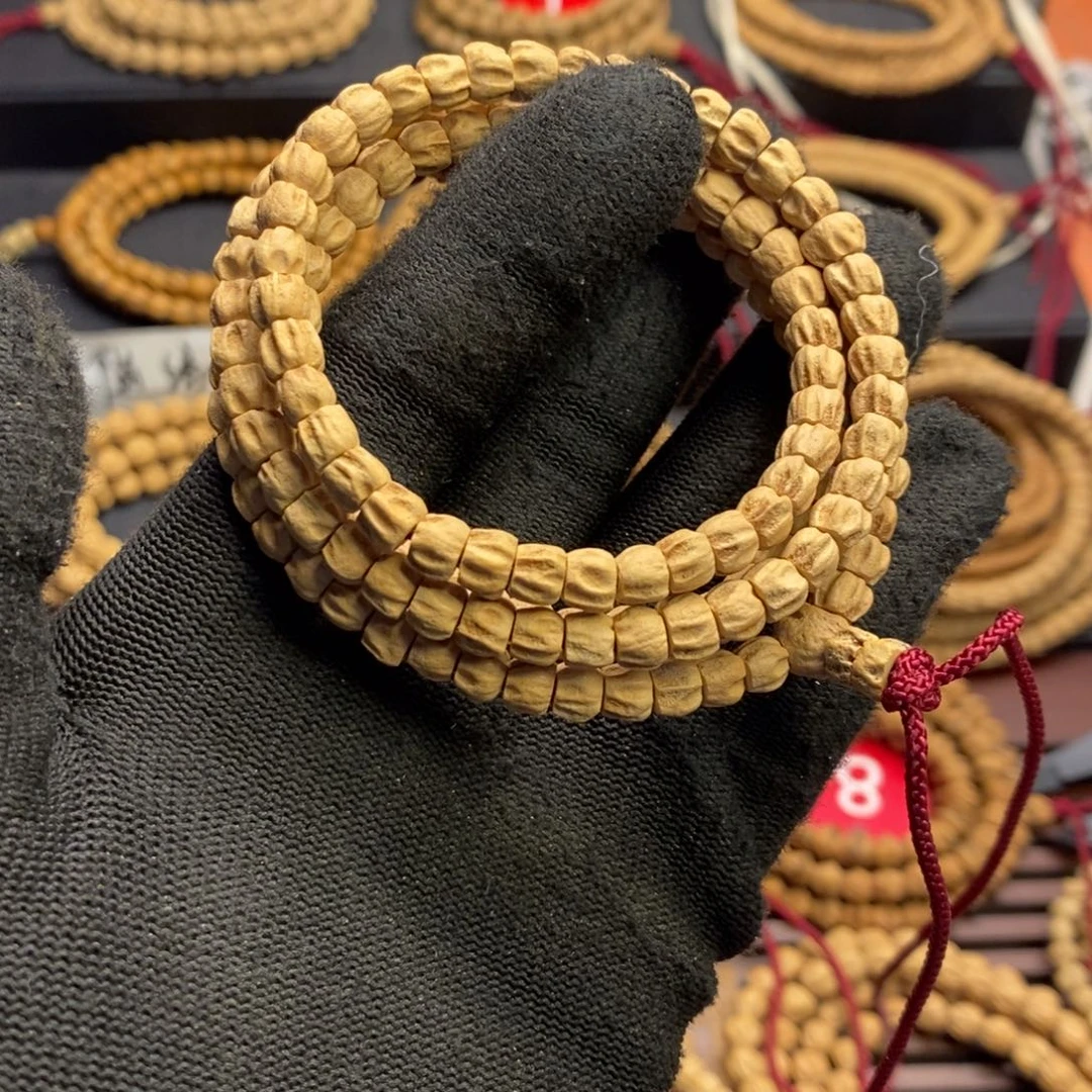 张***子柏香籽/百香籽吊坠