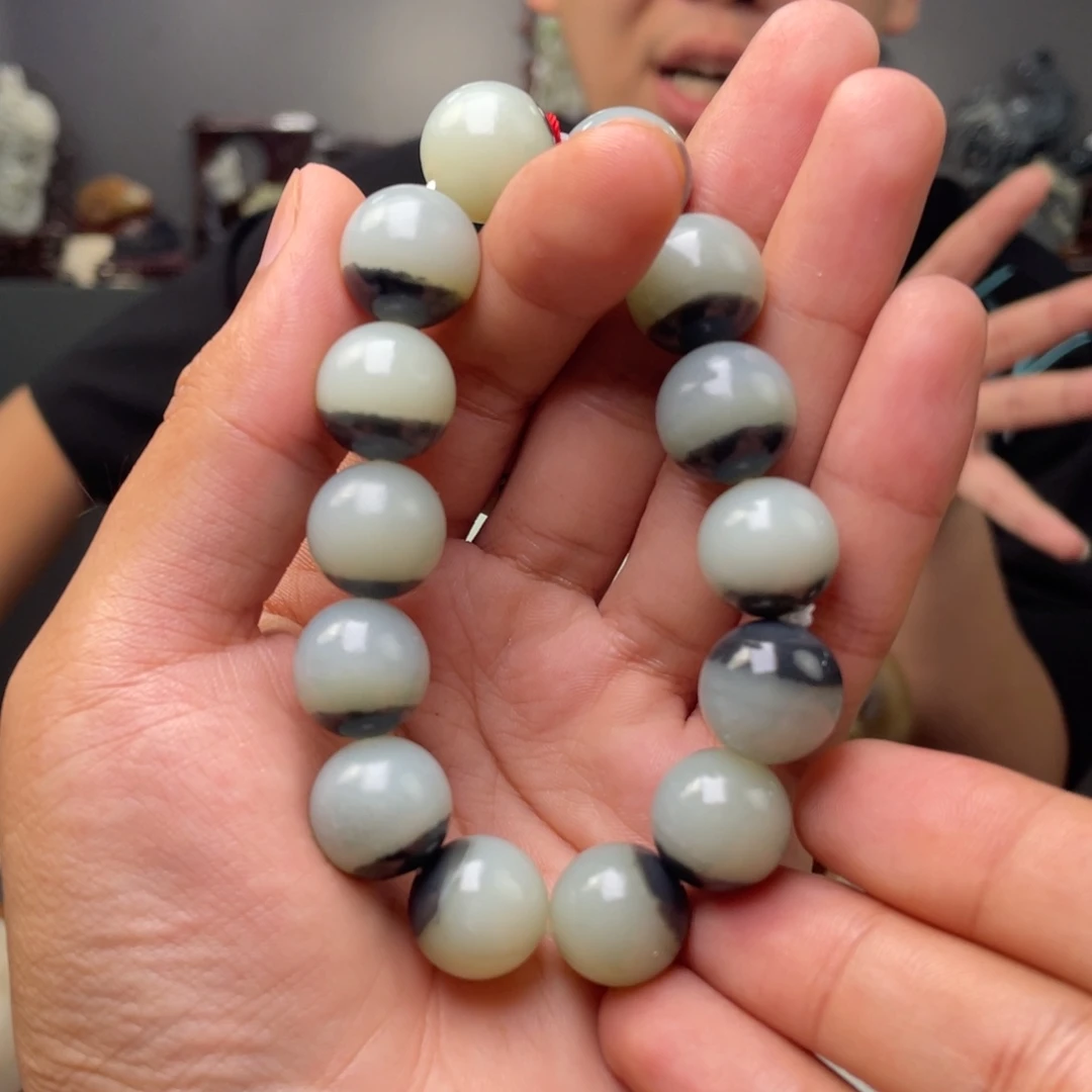 和田玉未镶嵌摆件