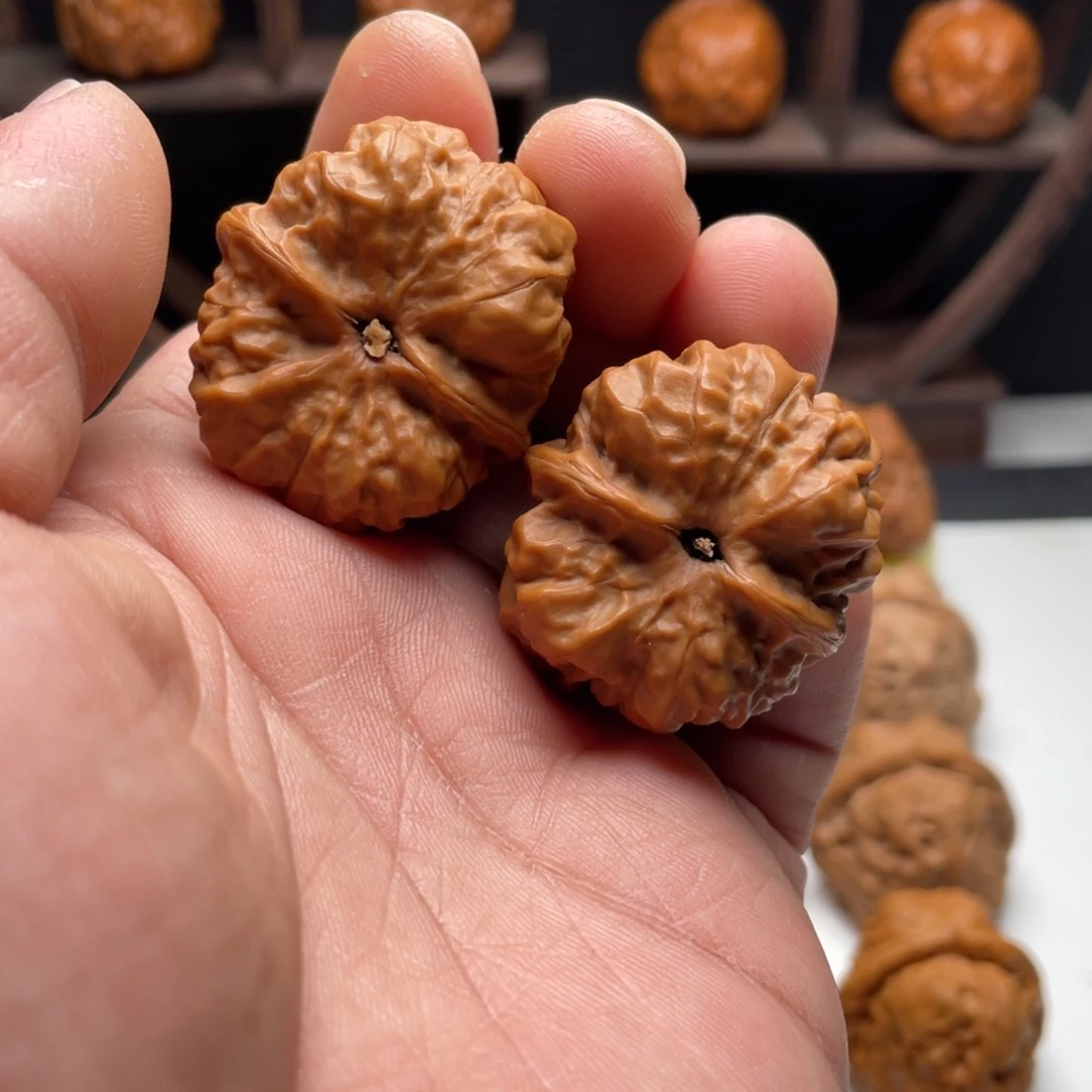 哈***哈文玩核桃吊坠蛤蟆头核桃 33