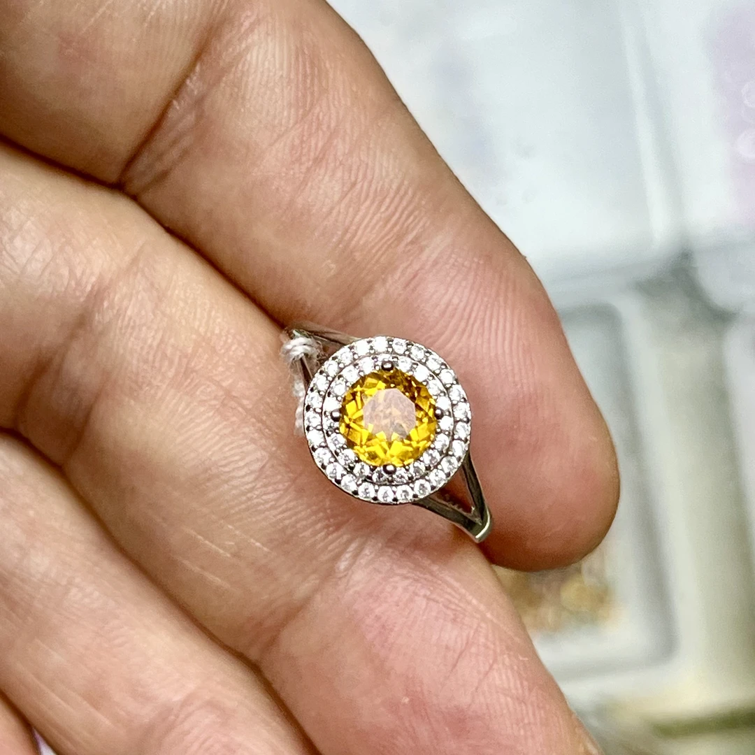 S925银镶嵌黄水晶戒指  豪华设计款 高端大气上档次