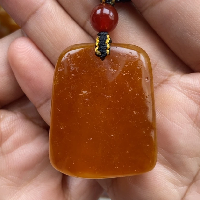 【闪购商品】琥珀颈饰未镶嵌