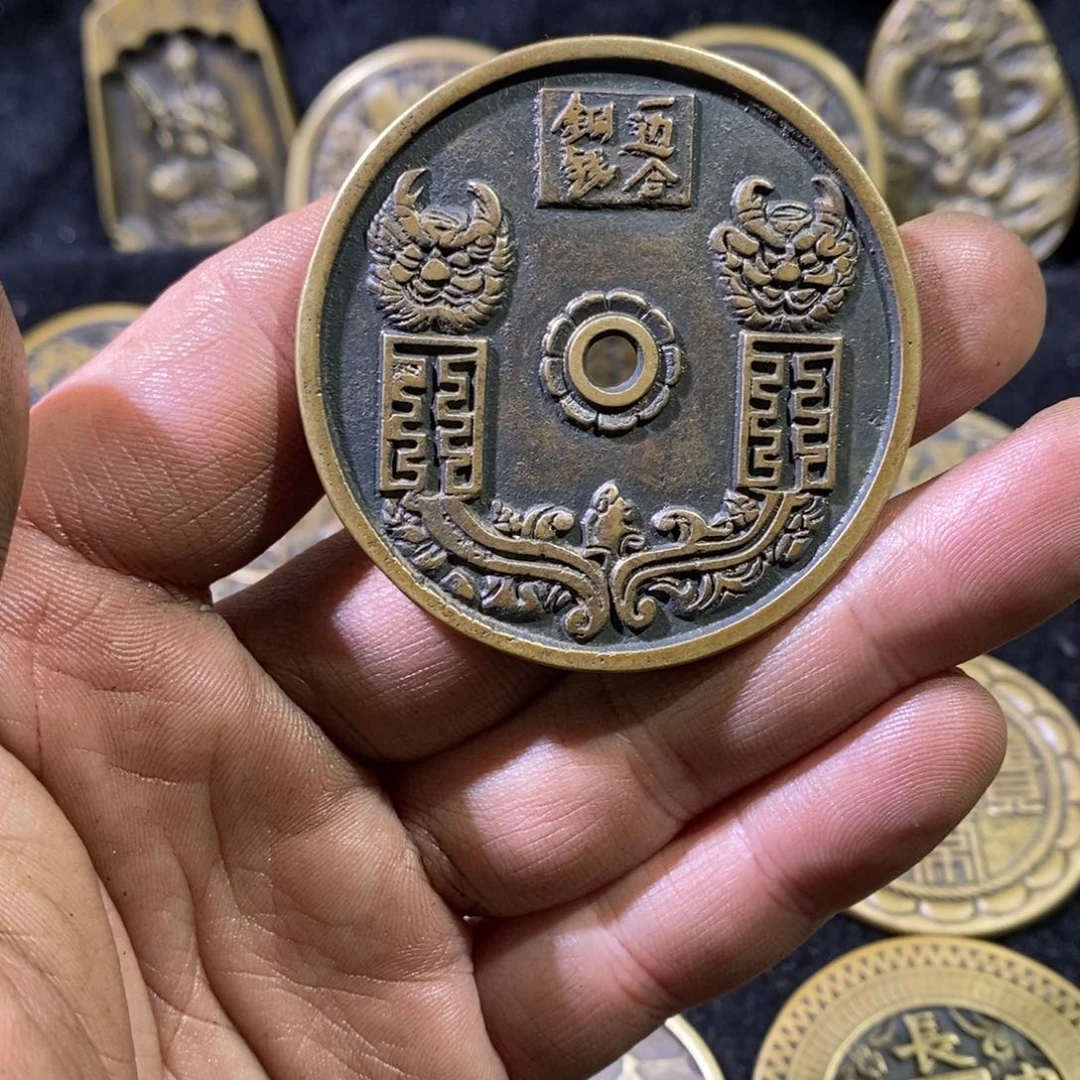 S***d翻砂铸造现代工艺品