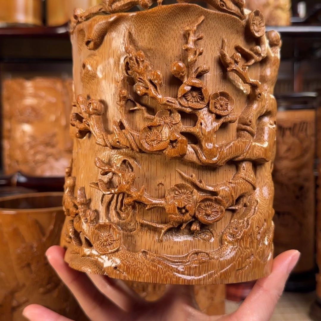 竹手工竹雕梅花笔筒