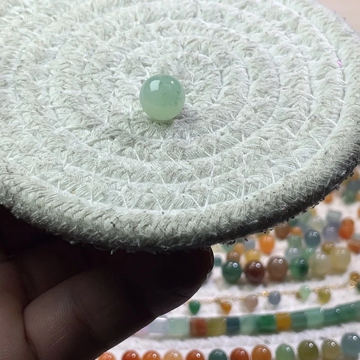 翡翠散珠未镶嵌定制翡翠卡11.2