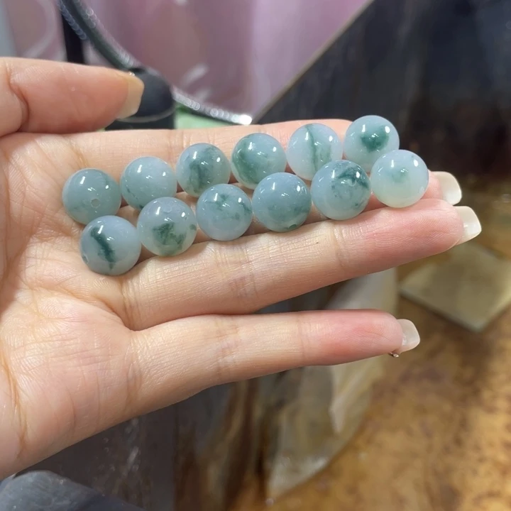 小***瓜翡翠未镶嵌手链边角料天然缅甸翡翠珠子