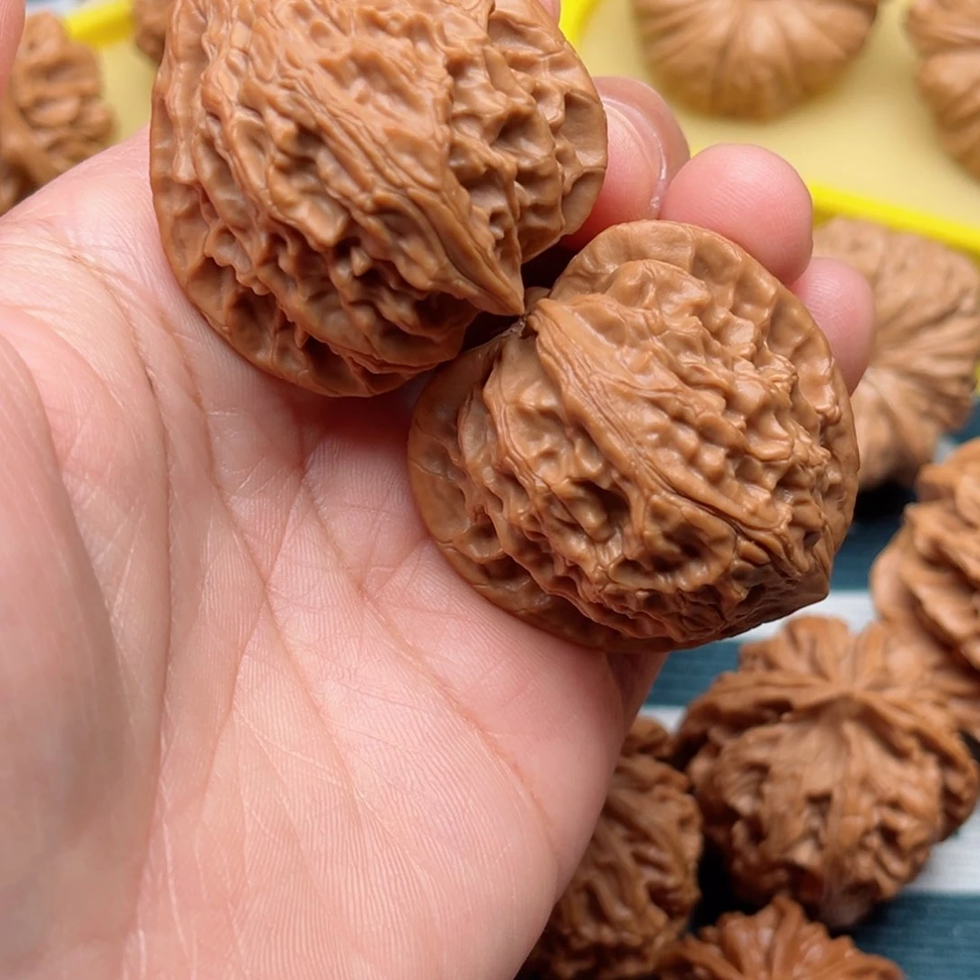 【闪购商品】桃木宋****9文玩核桃手把件39血灯笼