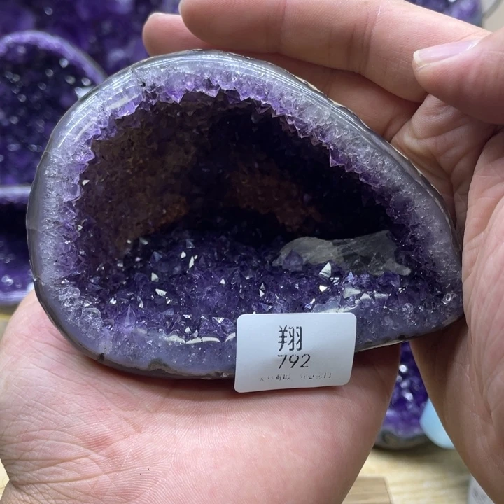 未镶嵌大型摆件（非配饰）紫晶