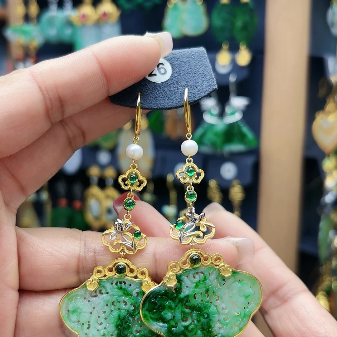 姝***瑶翡翠未镶嵌耳饰耳坠