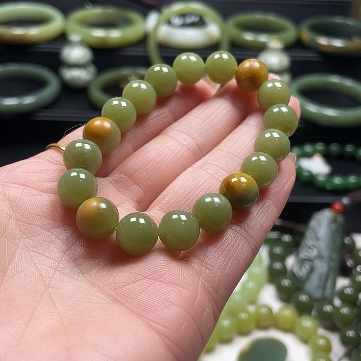 和田玉未镶嵌手链