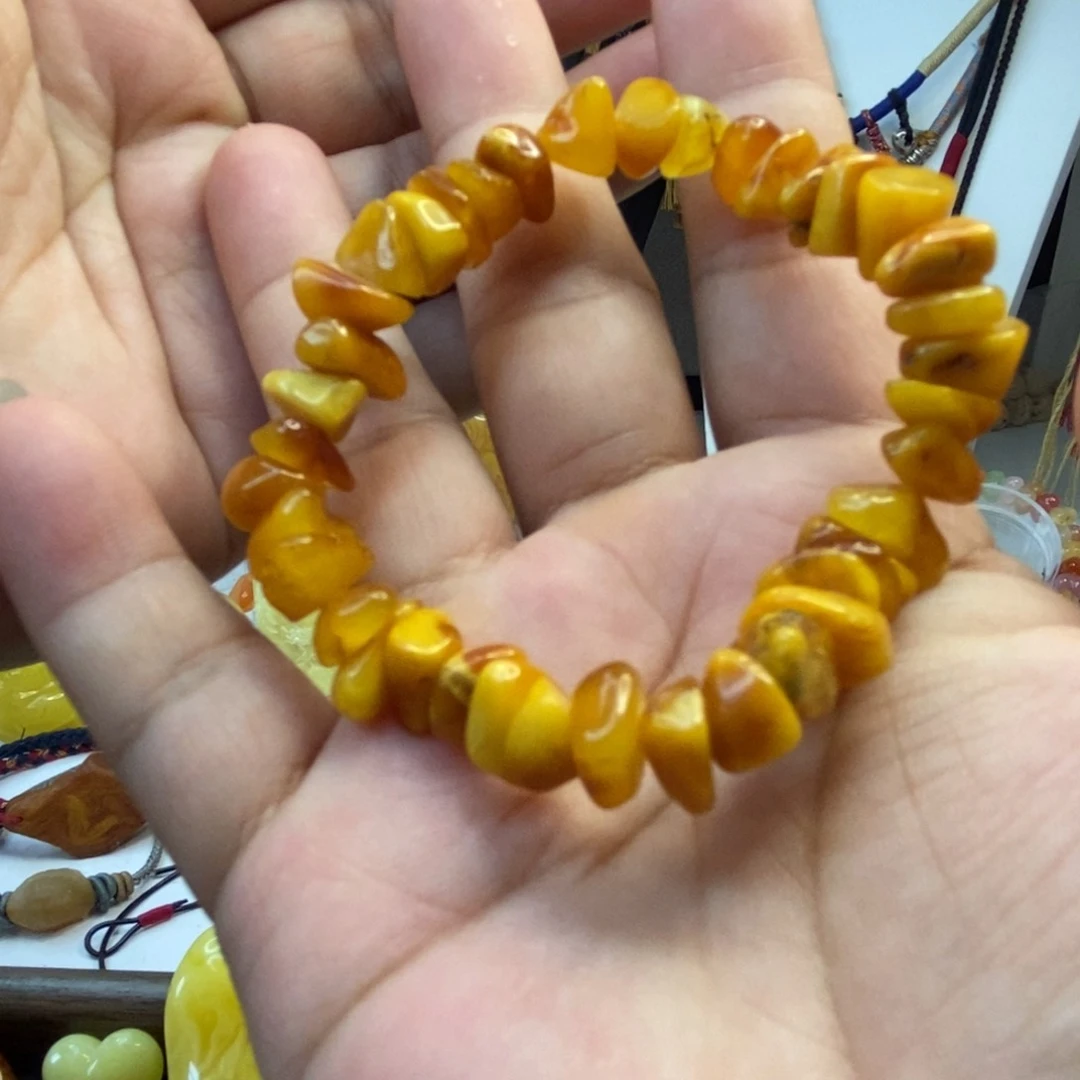 琥珀颈饰未镶嵌手串
