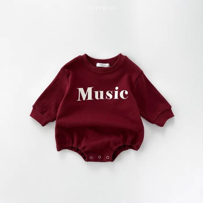 秋季长袖宝宝包屁衣a类宽松连体哈衣英文字母婴儿舒适三角爬服