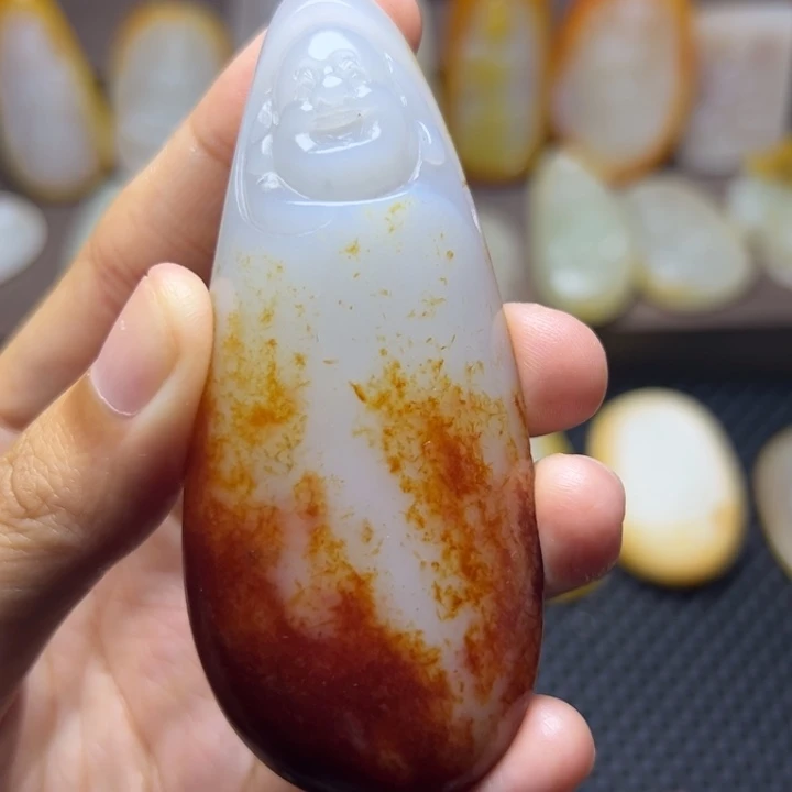 长***江颈饰未镶嵌和田玉