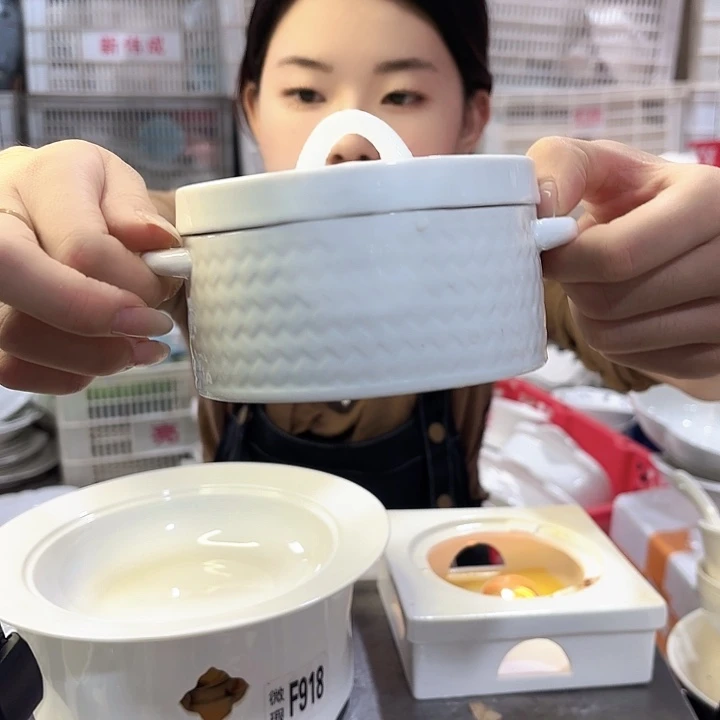 盘微瑕产品………两个小笼包炖盅