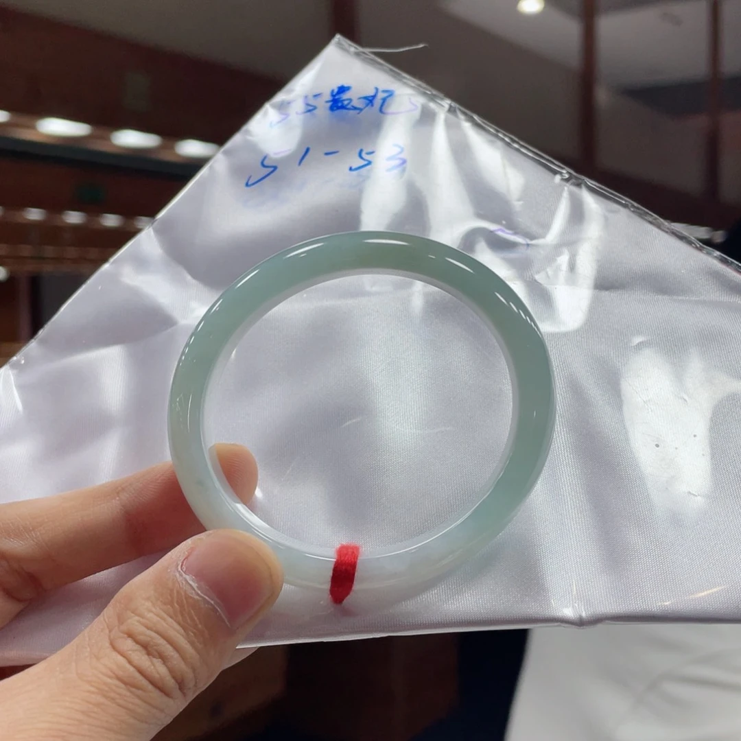 翡翠手镯未镶嵌?****?买断
