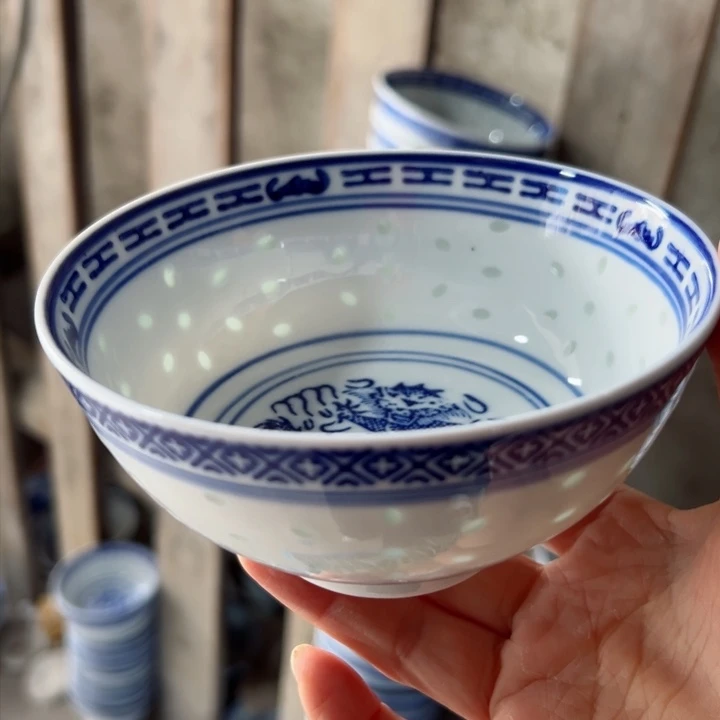碗青花玲珑5寸饭碗