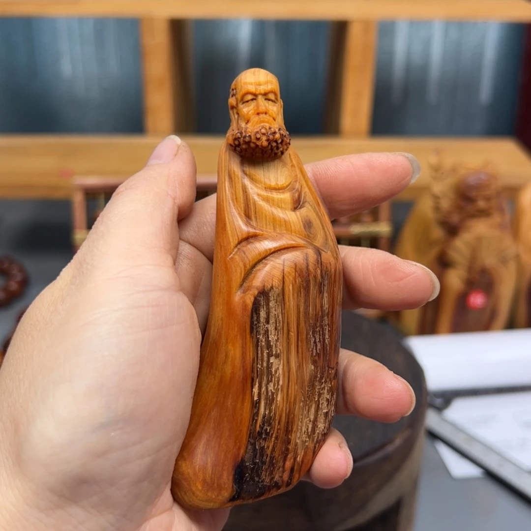 温***记柏木崖柏木摆件手把件，