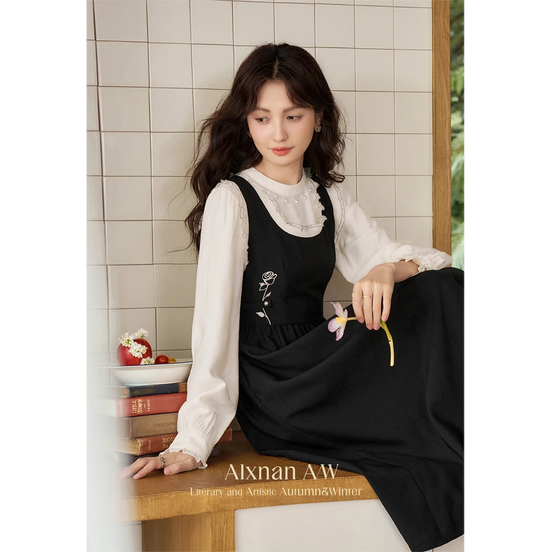 【粉丝福利】鹿向南「罗马画报」气质背心裙2025初秋女法式连衣裙女