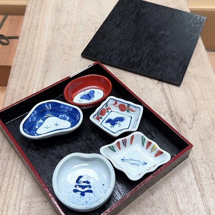 小***窝瓷片噗哈哈哈哈哈哈哈哈哈