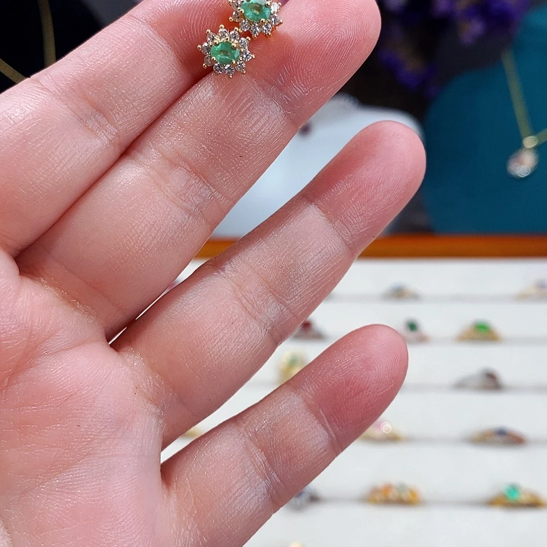 祖母绿耳饰银S925镶嵌