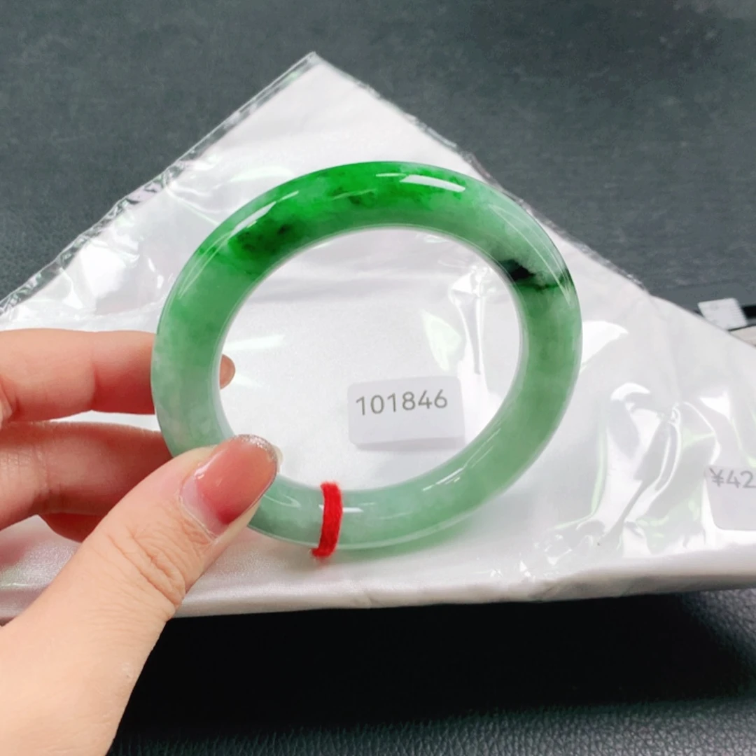 翡翠未镶嵌手镯（圆镯）03
