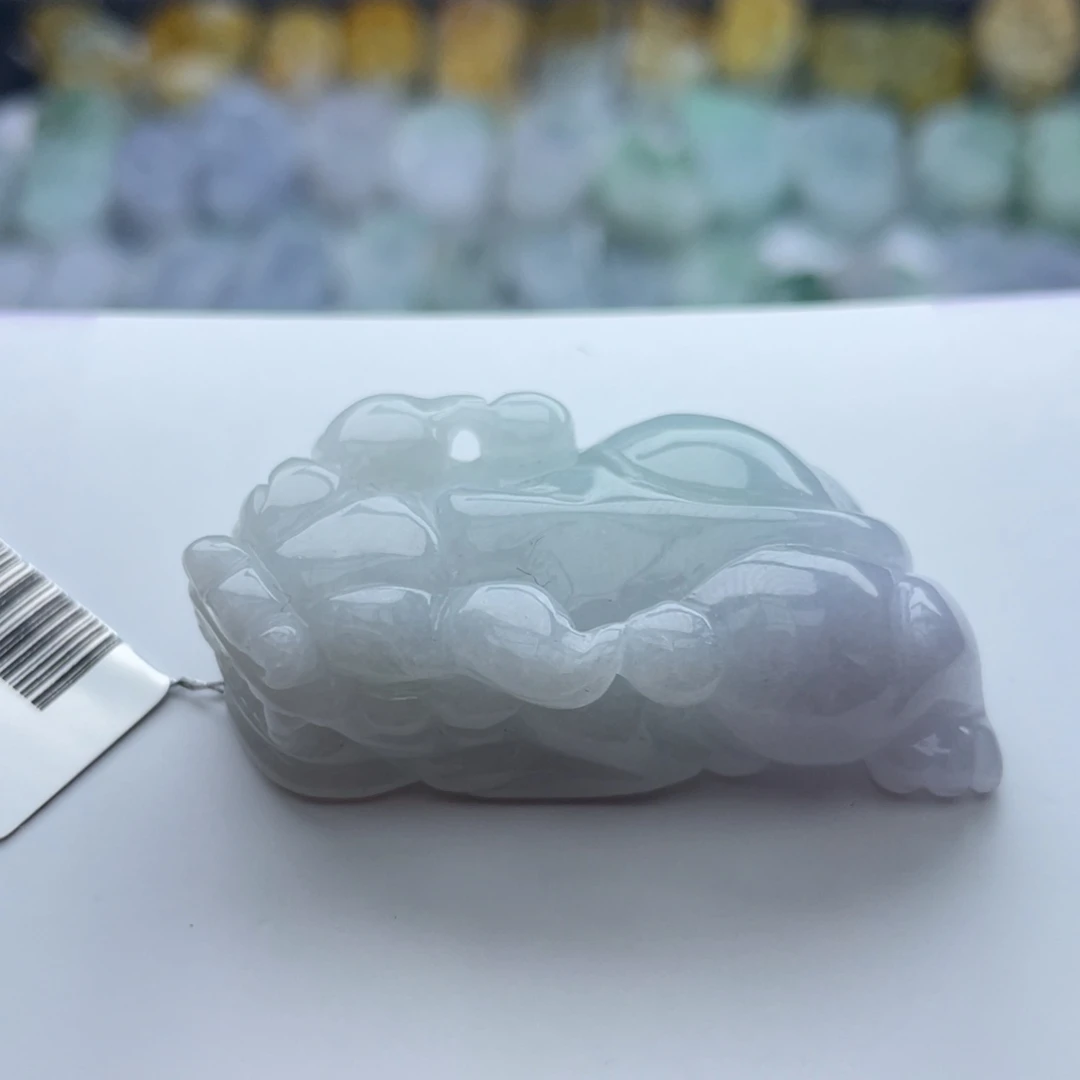 翡翠颈饰未镶嵌貔貅