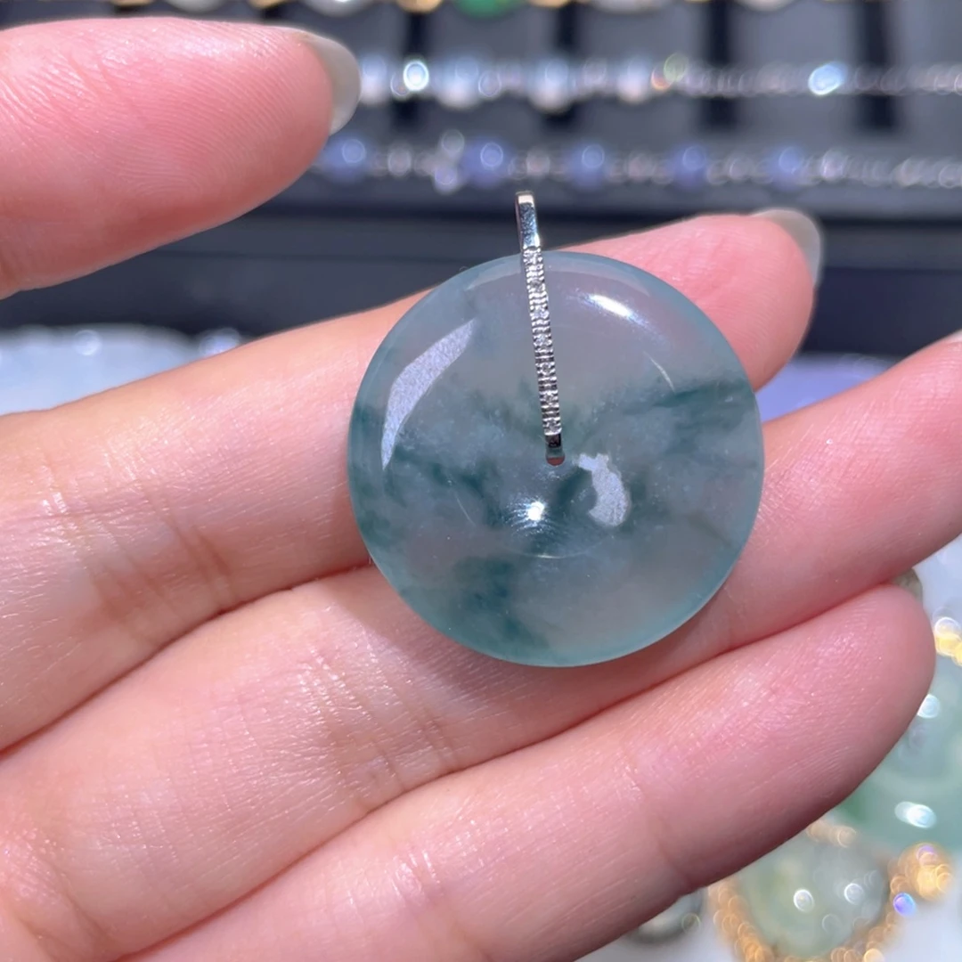 颈饰18K金镶嵌翡翠翡翠