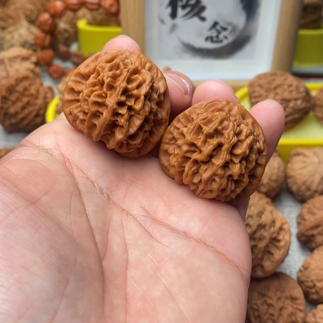 文玩核桃吊坠37秦闷