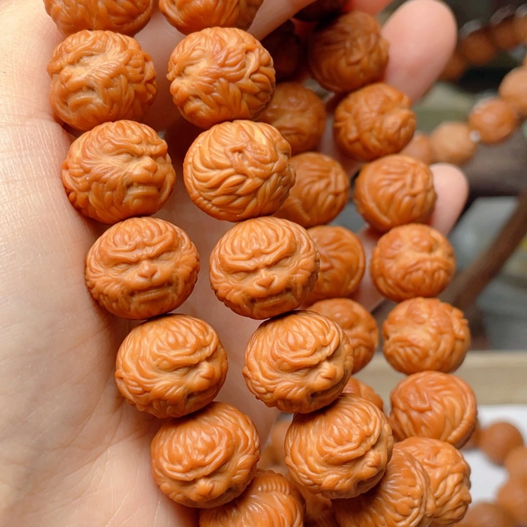 吊坠猴头核桃隔**张悟空