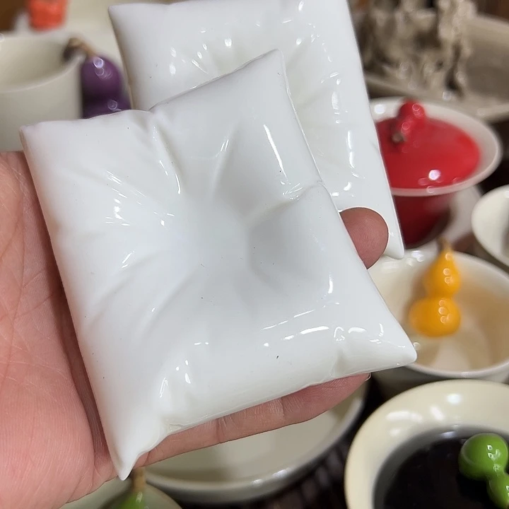 微暇…………………………………..2